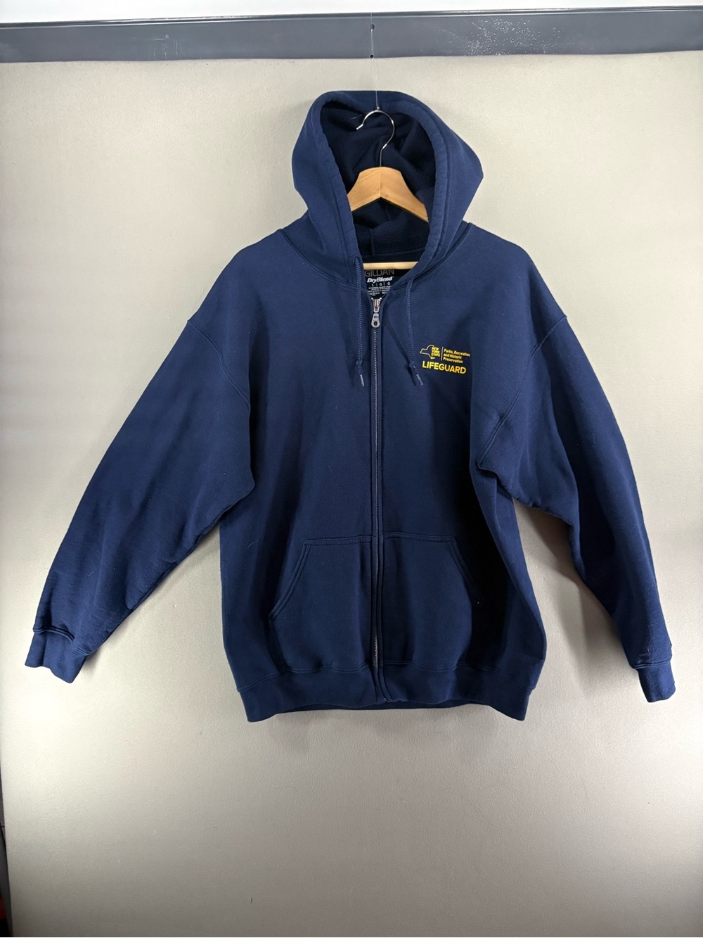 Gildan Lifeguard New York Size Large Full Zip Navy Graphic Logo Hoodie